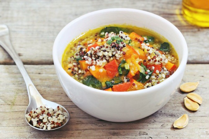 Sopa de abóbora e quinoa (Imagem: Losangela | Shutterstock) -  (crédito: EdiCase)