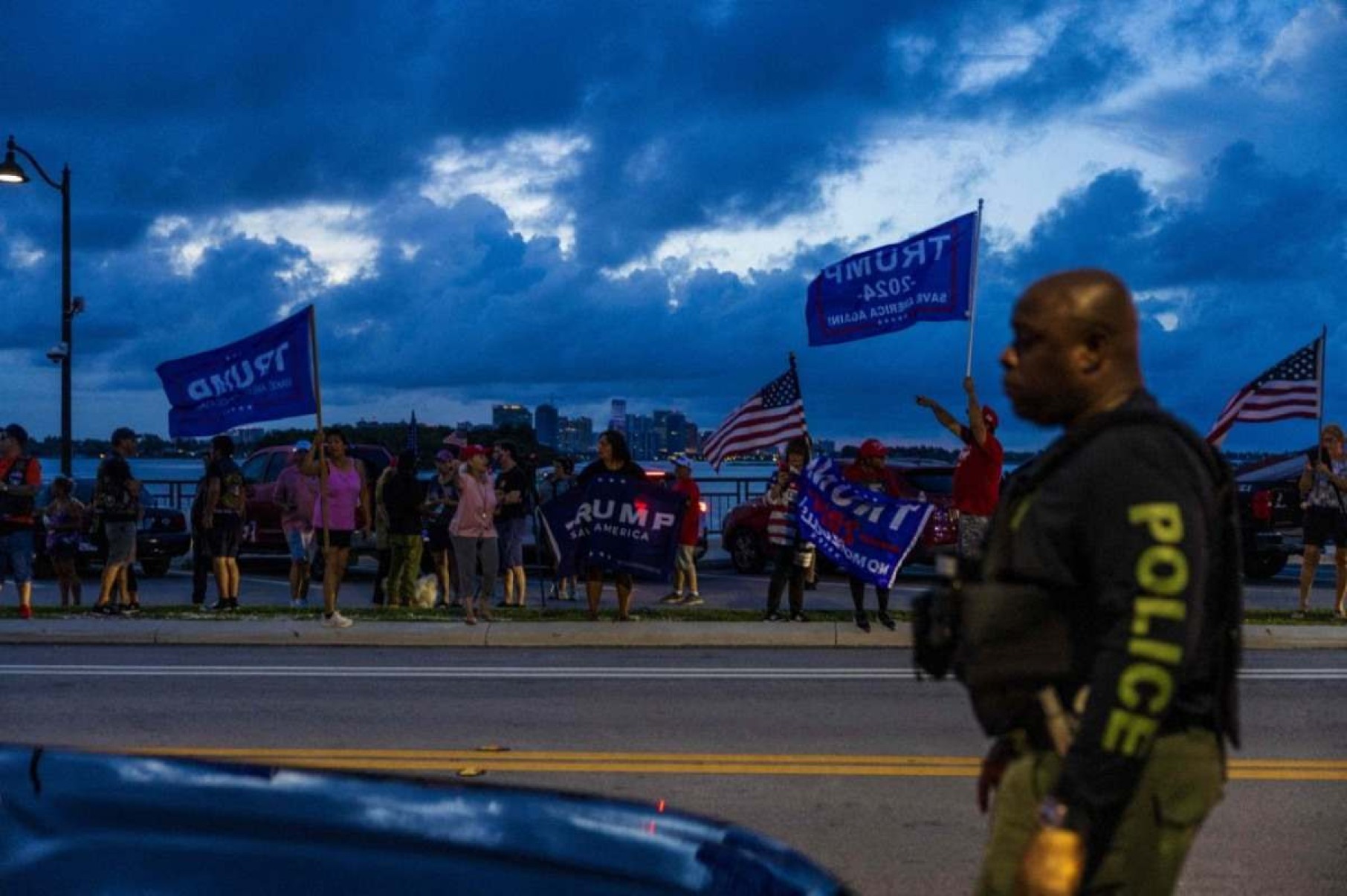 Comício de Trump na Pensilvânia é alvo de ataque