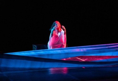 Peça O olho da fechadura, com grupo ATA, criação de Hugo Rodas,e direção de Abaetê Queiroz -  (crédito: Fernanda Resende) -Peça O olho da fechadura, com grupo ATA, criação de Hugo Rodas,e direção de Abaetê Queiroz -  (crédito: Fernanda Resende)