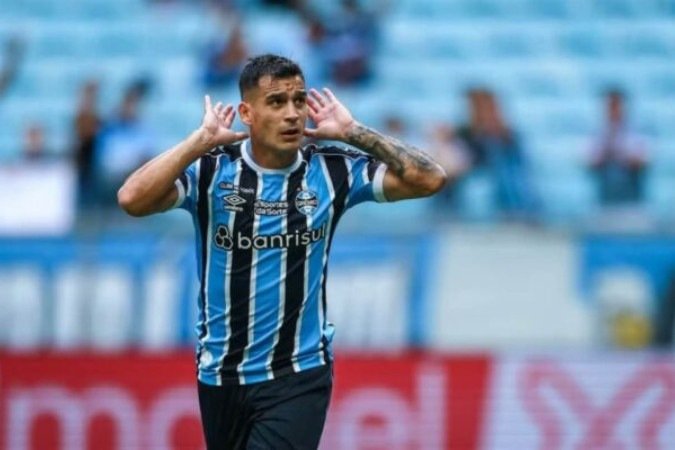 Cristaldo é o artilheiro do Grêmio na temporada, com dez gols marcados - (crédito: Foto: Lucas Uebel / Grêmio) Cristaldo é o artilheiro do Grêmio na temporada, com dez gols marcados - (crédito: Foto: Lucas Uebel / Grêmio)