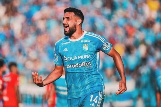 Ignácio deve voltar ao futebol brasileiro, agora com a camisa do Fluminense  -  (crédito: - Foto: Divulgação/Sporting Cristal)