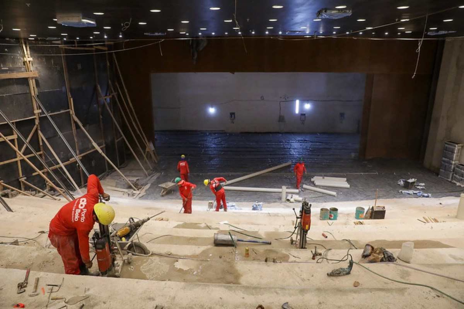 Reforma da Sala Martins Pena e de seu foyer compreende a primeira fase da obra de restauro do Teatro Nacional Claudio Santoro