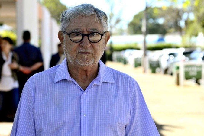 Murilo Ramos foi orientador da dissertação de mestrado de Clodo. Emocionado, classificou o ex-orientando como um grande amigo verdadeiramente artista 
