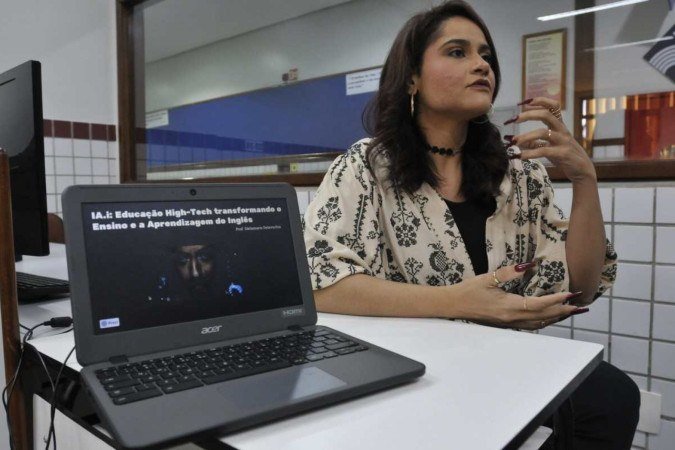  17/07/2024. Crédito: Minervino Júnior/CB/D.A Press. Brasil.  Brasilia - DF. Entrevista com a professora Stela Delavechia sobre inteligência artificial, professora do colégio Ciman.