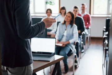 Aprova DF oferece aulas preparatórias gratuitas para concurso público -  (crédito: Freepik)