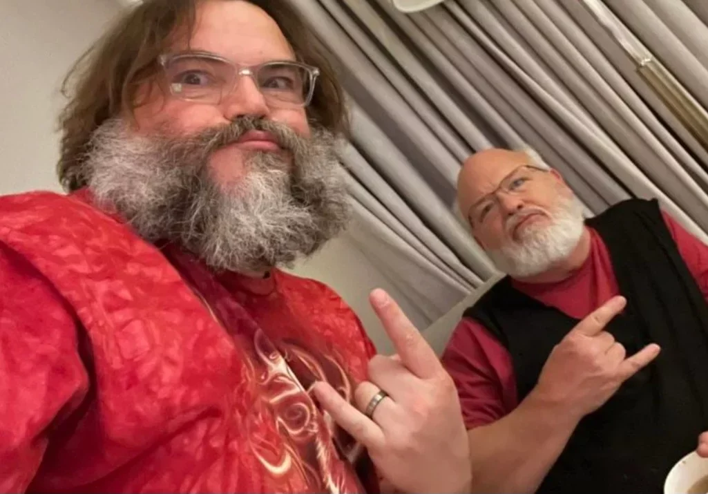 Um comentário do guitarrista Kyle Gass  da Banda Tenacious D , fez com que Jack Black - ator e vocalista do grupo - tivesse que cancelar a turnê do grupo até os ânimos esfriarem.  -  (crédito: Reprodução instagram )