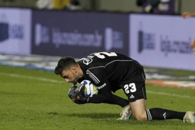 el diz que Tricolor teve momentos bons e ruins contra o Grêmio; São Paulo segue firme na briga pelo título do Brasileirão -  (crédito: Foto: Rubens Chiri/SPFC)