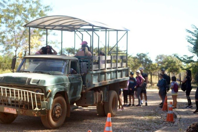  19/07/2024 Credito: Ed Alves/CB/DA.Press. Cidades. Ferias - Chapada Imperial. 