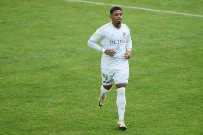 cius Mello, revelado no Internacional, está prestes a começar mais uma temporada pelo FK Cukaricki
 -  (crédito: Foto: Divulgação/FK Cukaricki)