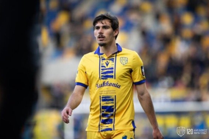us Brunetti, do DAC 1904, afirma que 'nenhuma equipe chega à toa na competição'
- (crédito: Foto: Reprodução/DAC 1904) us Brunetti, do DAC 1904, afirma que 'nenhuma equipe chega à toa na competição'
- (crédito: Foto: Reprodução/DAC 1904)