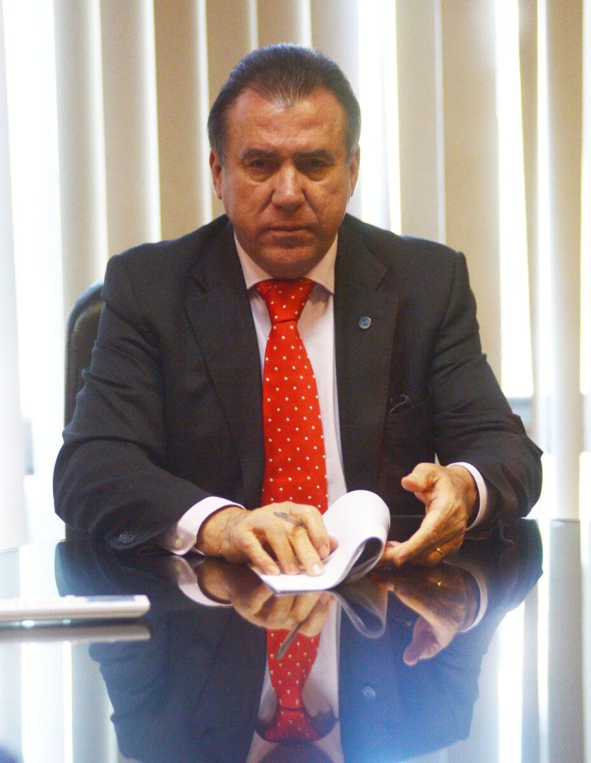 Em julho, número de novas vagas com carteira assinada encolhe 20% 