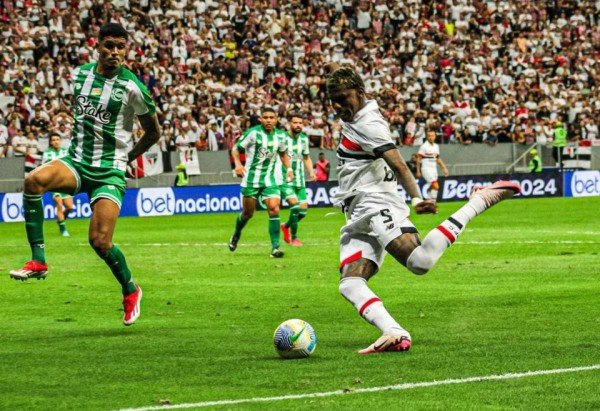 Kayo Magalhães/ CB/ DA