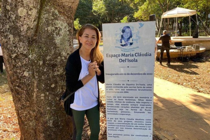 Cristina, mãe de Maria Cláudia: 