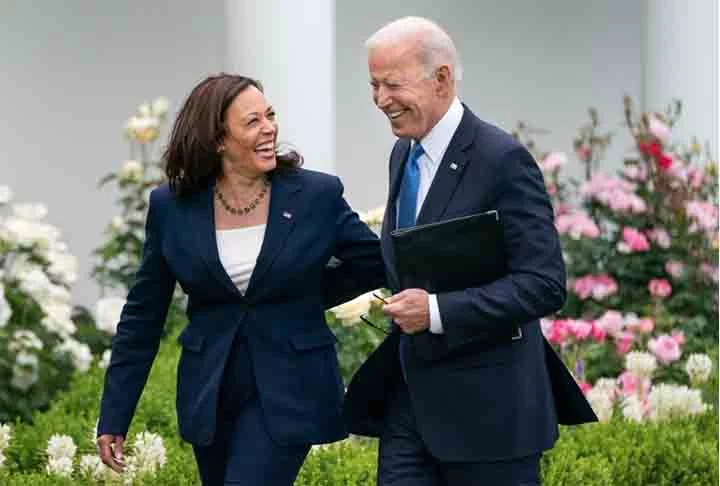 Com a desistência do presidente Joe Biden de concorrer à reeleição, Kamala Harris despontou como nome favorito para preencher a vaga de candidata do Partido Democrata nas eleições presidenciais dos Estados Unidos.
 -  (crédito:  Instagram @kamalaharris)