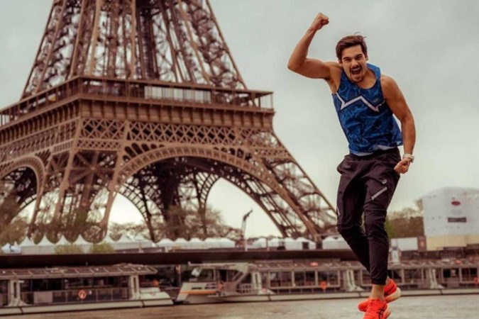 Nicolas Prattes celebra notícia de que vai competir na Maratona Olímpica de 2024 -  (crédito: Reprodução/Instagram/@nicolasprattes)