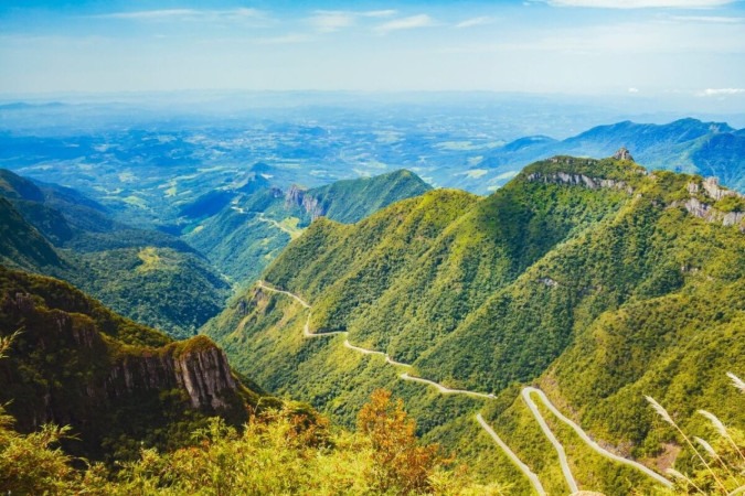 A Serra Catarinense é um destino de inverno autêntico com chalés, vinhos e belas paisagens naturais (Imagem: Black Layer Creative | Shutterstock) -  (crédito: EdiCase)