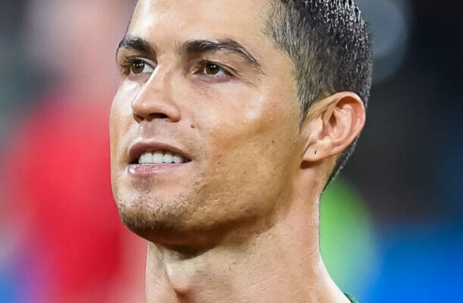 Forma física de Cristiano Ronaldo nas férias chama atenção; veja fotos