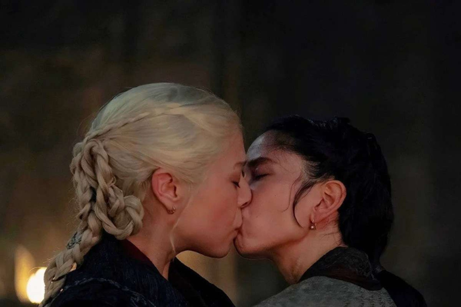'House of the Dragon': beijo entre Rhaenyra e Mysaria não estava previsto
