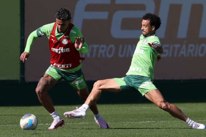 eiras não contará com os laterais Mayke e Piquerez, o zagueiro Murilo e o meia-atacante Estêvão. Richard Ríos está de volta -  (crédito: Foto: Cesar Greco/Palmeiras)