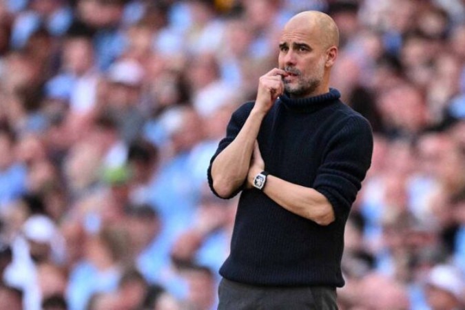  Manchester City's Spanish manager Pep Guardiola reacts during the English Premier League football match between Manchester City and West Ham United at the Etihad Stadium in Manchester, north west England, on May 19, 2024. (Photo by Oli SCARFF / AFP) / RESTRICTED TO EDITORIAL USE. No use with unauthorized audio, video, data, fixture lists, club/league logos or 'live' services. Online in-match use limited to 120 images. An additional 40 images may be used in extra time. No video emulation. Social media in-match use limited to 120 images. An additional 40 images may be used in extra time. No use in betting publications, games or single club/league/player publications. /  (Photo by OLI SCARFF/AFP via Getty Images)
     -  (crédito:  AFP via Getty Images)