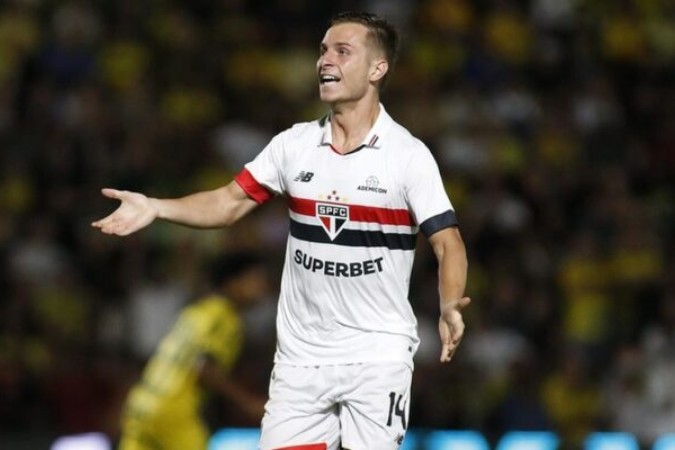 ensa argentina vinha noticiando interesse do Boca Juniors. Agora, é outro clube do país interessado no meia do São Paulo -  (crédito: Foto: Miguel Schincariol/Saopaulofc.net)