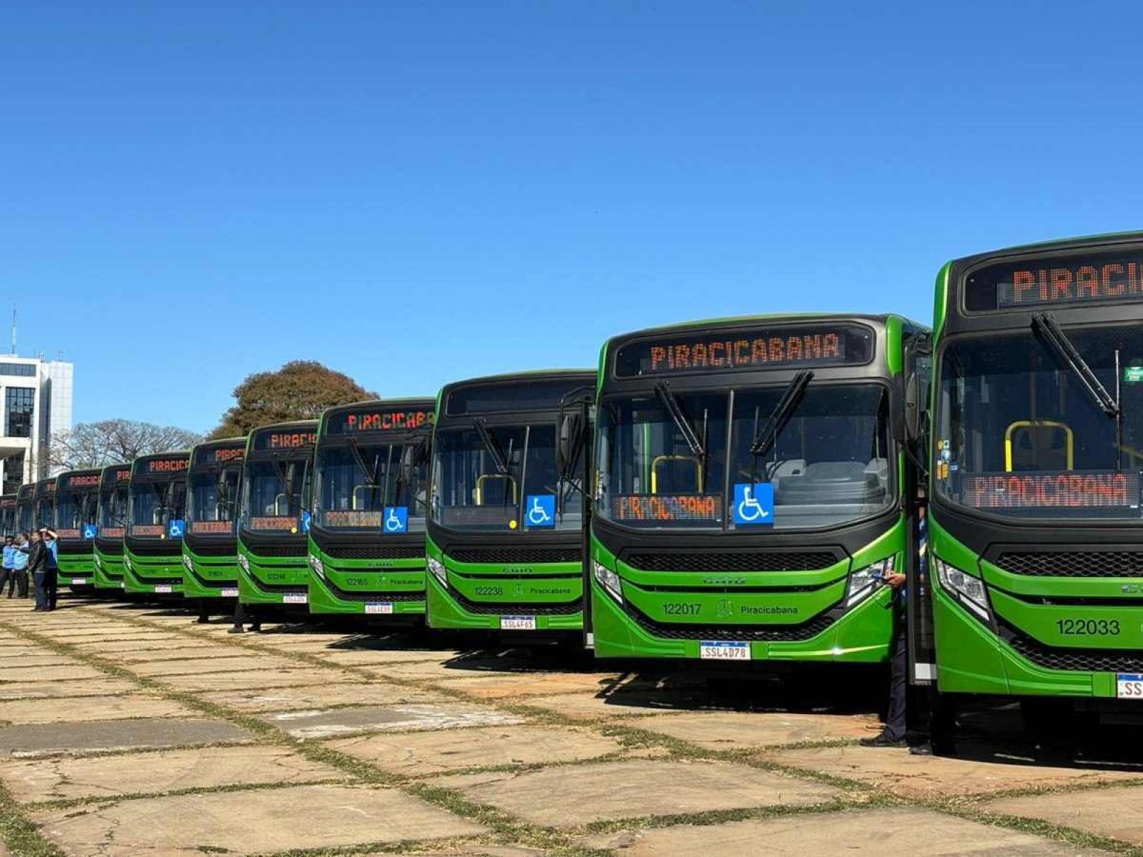 Frotas do Plano Piloto, Cruzeiro e zona norte ganham 40 ônibus novos