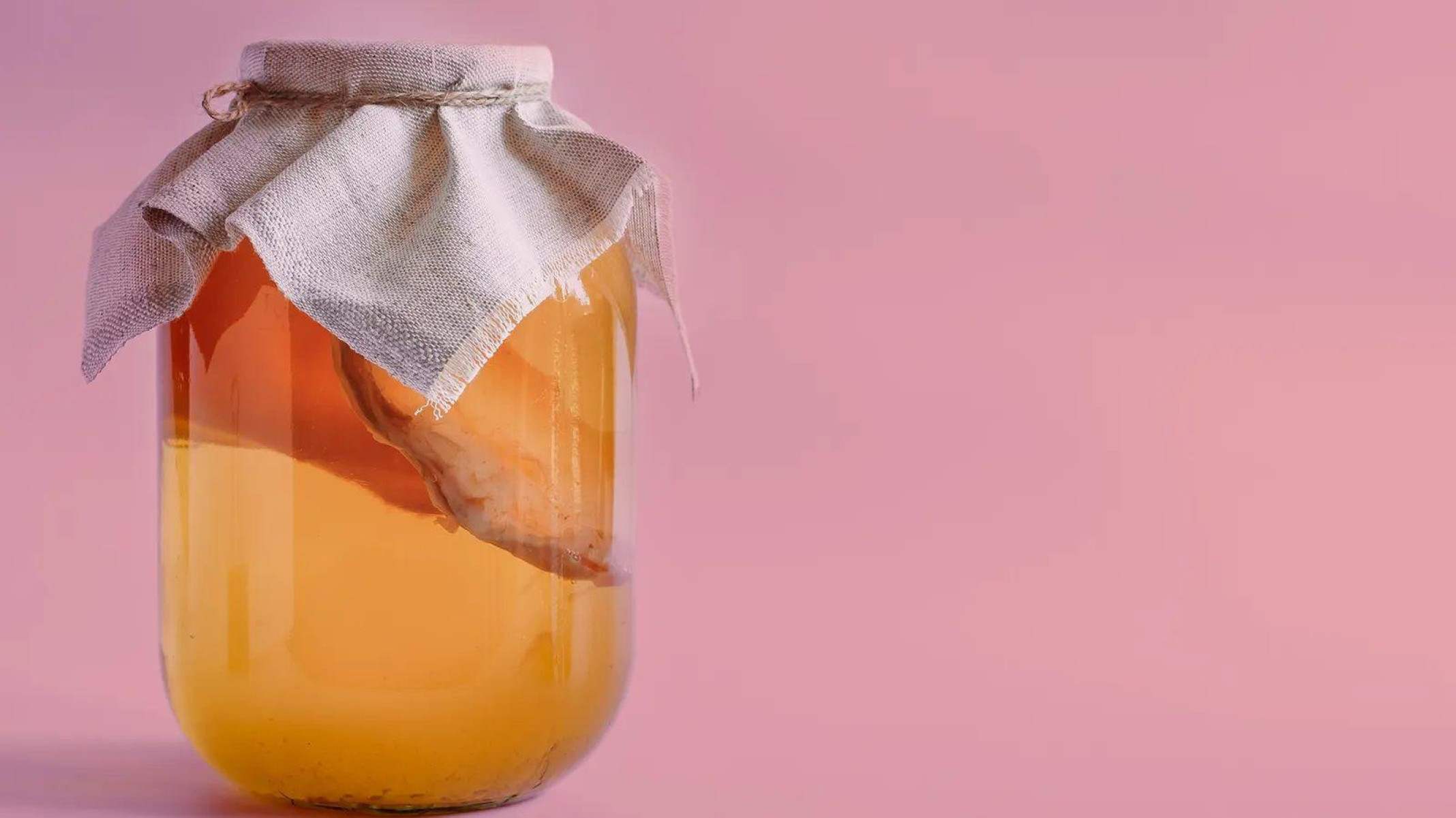 Alimentos fermentados, como kombucha, realmente fazem bem à saúde?