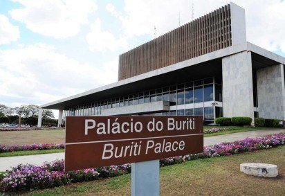 Autoridades est&atilde;o em contagem regressiva para deixar o governo e concorrer &agrave;s elei&ccedil;&otilde;es -  (crédito: L&uacute;cio Bernardo Jr/Ag&ecirc;ncia Bras&iacute;lia) -Autoridades est&atilde;o em contagem regressiva para deixar o governo e concorrer &agrave;s elei&ccedil;&otilde;es -  (crédito: L&uacute;cio Bernardo Jr/Ag&ecirc;ncia Bras&iacute;lia)