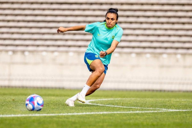 Referência na Seleção Brasileira, Marta está indo para a sexta participação olímpica -  (crédito: Miriam Jeske/COB)