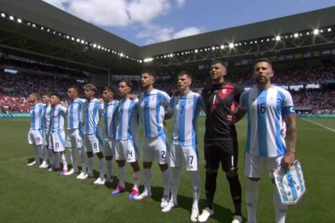 ude foi uma resposta após seleção albiceleste cantar música preconceituosa contra franceses após conquista da Copa América -  (crédito: Foto: Reprodução de TV)