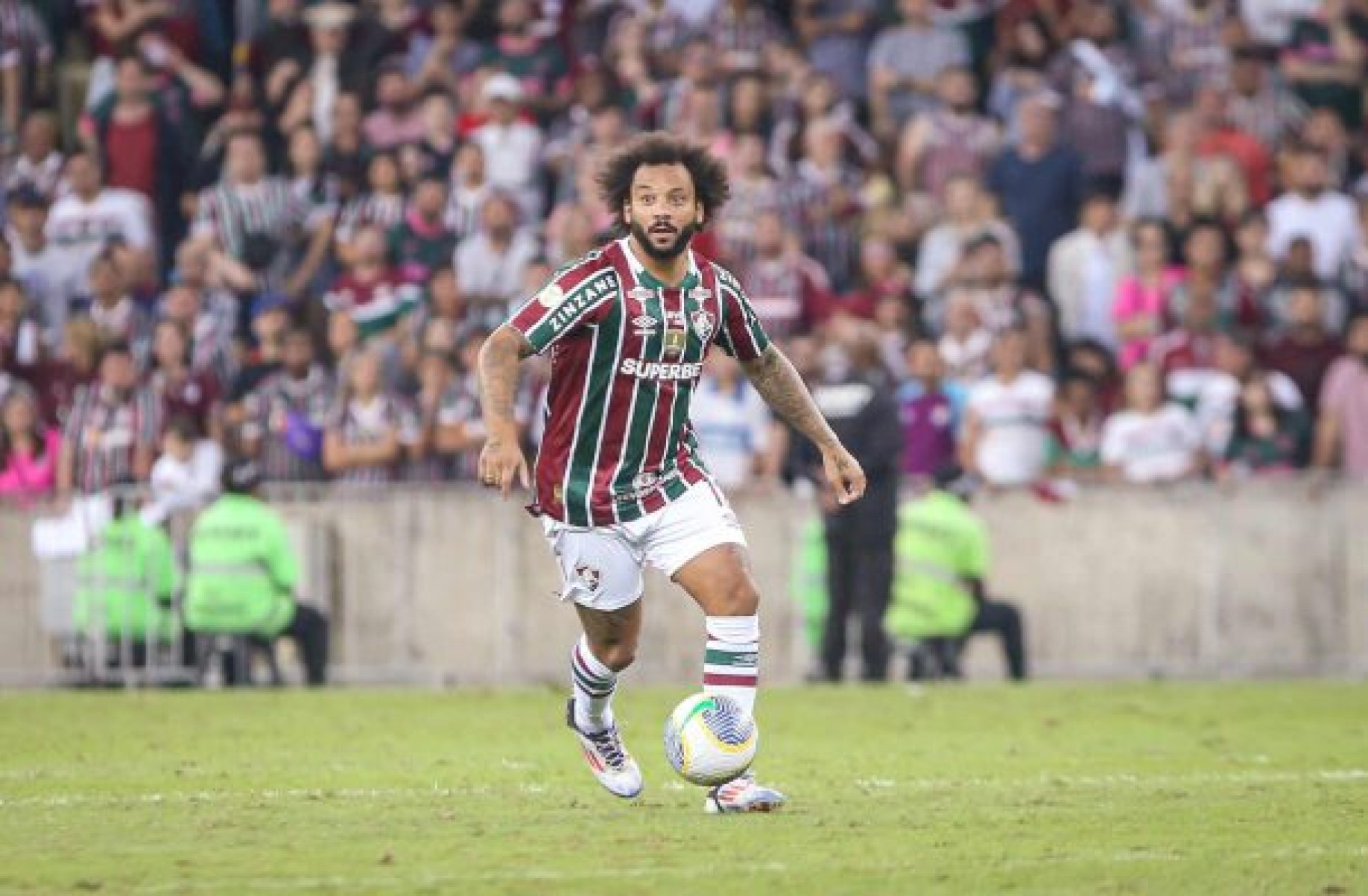Mano analisa Marcelo no meio de campo do Fluminense: ‘Pode fazer a função’
