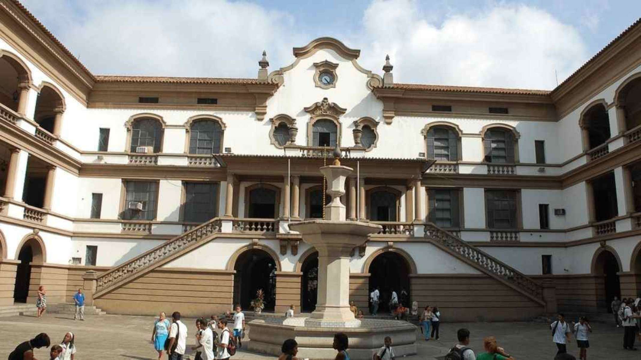 Colégio Pedro II divulga resultado de seleção para professor substituto