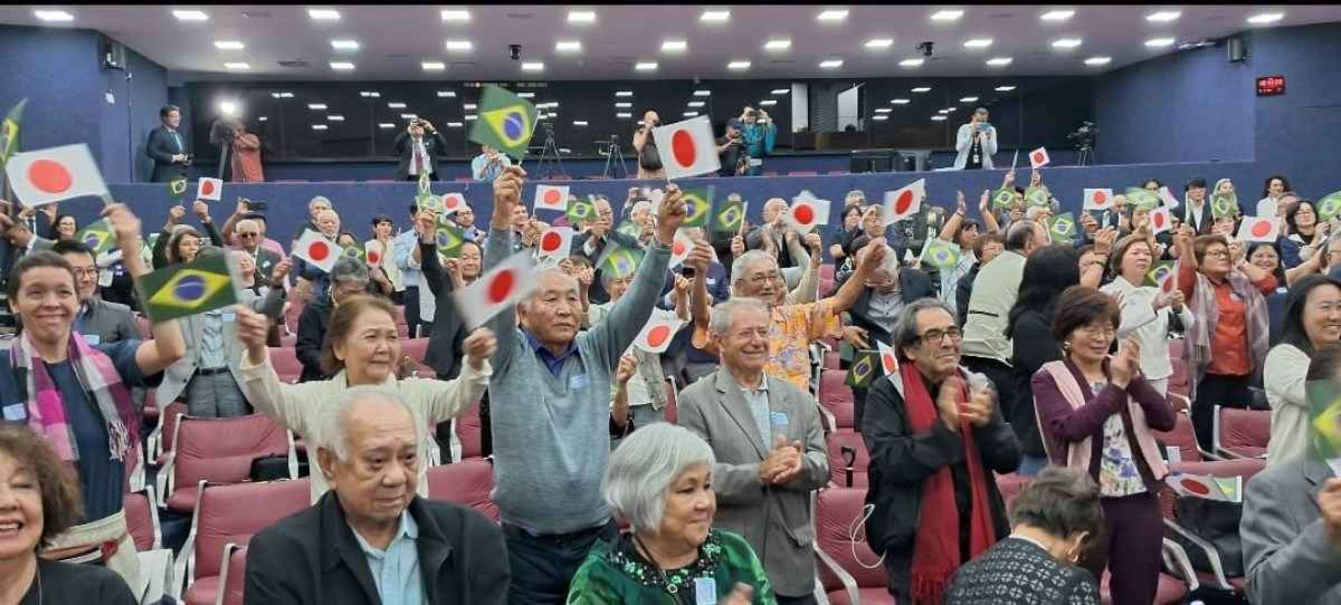 Brasil pede desculpas por perseguição a japoneses