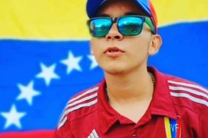 Rufo Chac&oacute;n perdeu os dois olhos ap&oacute;s disparos de balas de borracha por policial 