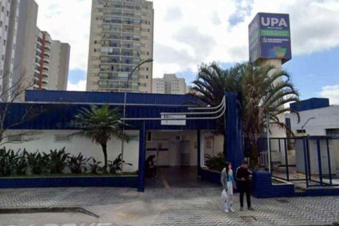 Adolescente que deixou bebê em banheiro de UPA diz que o encontrou em matagal
 -  (crédito: UPA Baeta Neves - Reprodução/Google Street View)