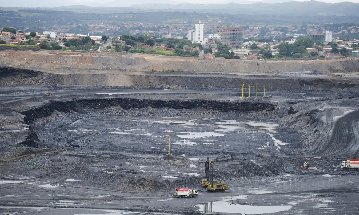 Mineradoras querem lei que desonera minerais críticos e estratégicos -  (crédito: EBC)