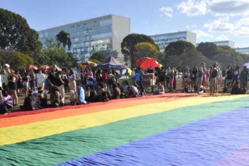  28/07/2024. Crédito: Minervino Júnior/CB/D.A Press. Brasil.  Brasilia - DF. Parada LGBTQ na Esplanada dos Ministérios.