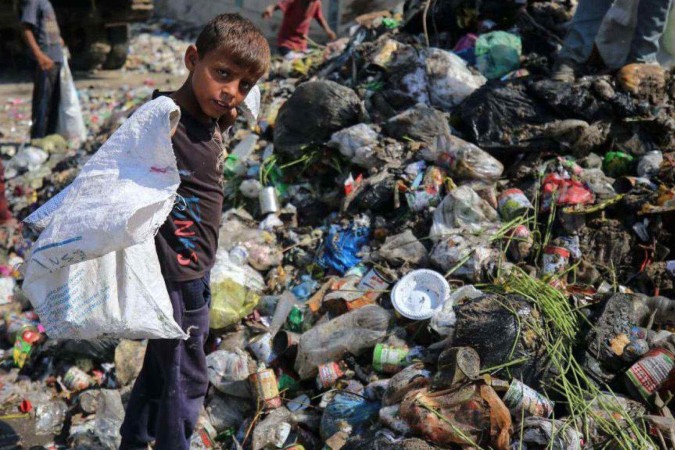 Há pouca água potável em Gaza, já que muito das águas estão contaminadas -  (crédito: Getty Images)