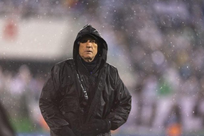 Renato elogia arbitragem e ressalta espírito de luta do Grêmio - (crédito: Foto: Liamara Polli/Grêmio) Renato elogia arbitragem e ressalta espírito de luta do Grêmio - (crédito: Foto: Liamara Polli/Grêmio)