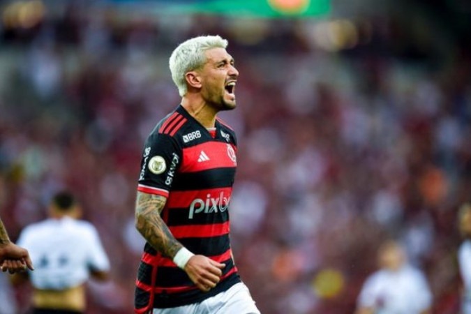 Arrascaeta foi destaque do Flamengo na vitória contra o Atlético-GO no Maracanã. -  (crédito: Marcelo Cortes / CRF)