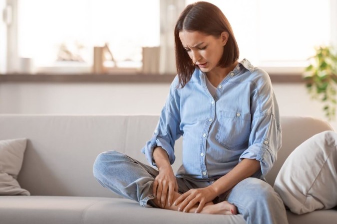 As varizes e o lipedema são comuns durante a gestação (Imagem: Prostock-studio | Shutterstock) -  (crédito: EdiCase)