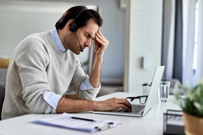 Enquanto um dos principais sintomas do Burnout é a exaustão mental e física, o indivíduo com Burnon apresenta uma performance alta e constante, mesmo enfrentando níveis elevados de estresse -  (crédito: Freepik)