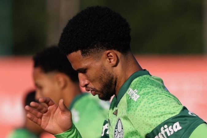 Murilo pode retornar ao time titular do Palmeiras contra o Flamengo -  (crédito: Foto: Cesar Greco/Palmeiras)