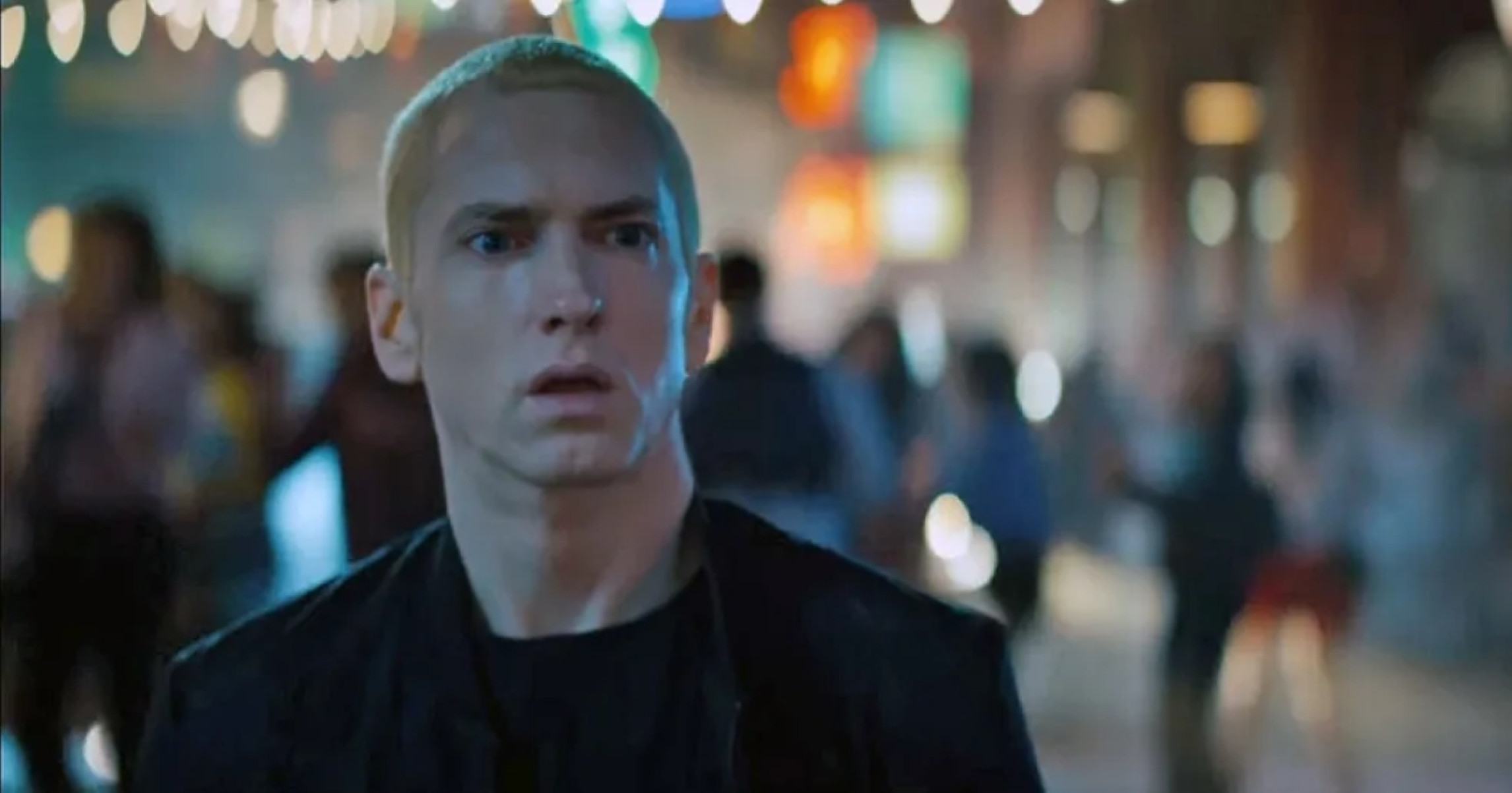 Eminem domina paradas do Reino Unido com “The Death of Slim Shady”