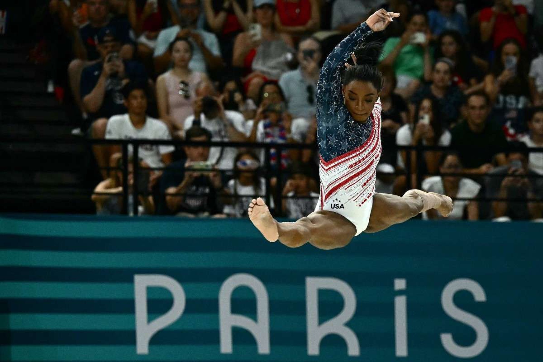 Simone Biles em Paris 2024