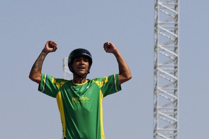  Gustavo Bala Loka se classifica para a final do ciclismo BMX Freestyle, na estreia olímpica do brasileiro. -  (crédito: Emmanuel Dunand/ AFP)