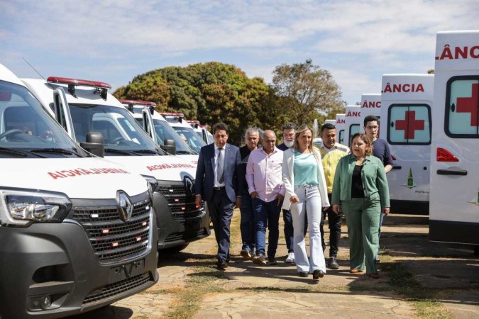 Cerimônia de entrega ocorreu na Praça do Buriti com a presença de Celina Leão -  (crédito: Fotos: Geovana Albuquerque/Agência Brasília)