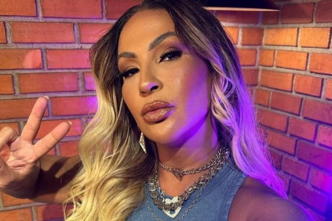 Valesca Popozuda revela se ainda utiliza acessório nas partes íntimas -  (crédito: Reprodução/Instagram)