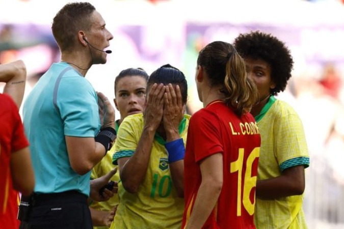 Brasil perdeu por 2 a 0 para a Espanha  -  (crédito: Foto: Reprodução)