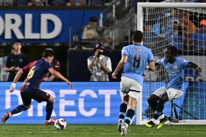 Barcelona superou o Manchester City em amistoso -  (crédito: Foto: by CHANDAN KHANNA/AFP via Getty Images))